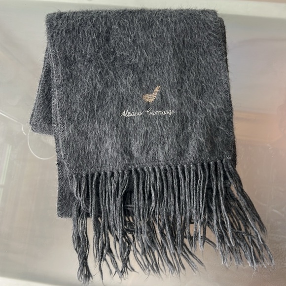 🦙🇵🇪 Long Dark Gray 100% Alpaca Peruvian Scarf with Fringe by Alpaca Camargo - Picture 16 of 17